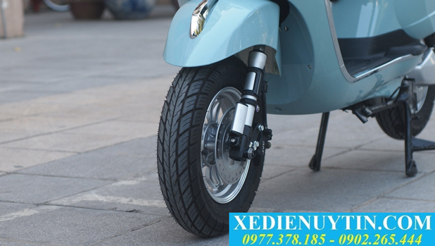 Xe máy điện Vespa lx150 đèn vuông - 05