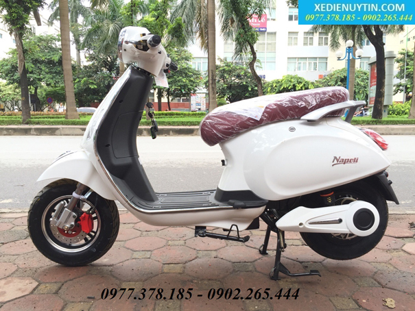 Xe máy điện Vespa Napoli 2018 mầu trắng