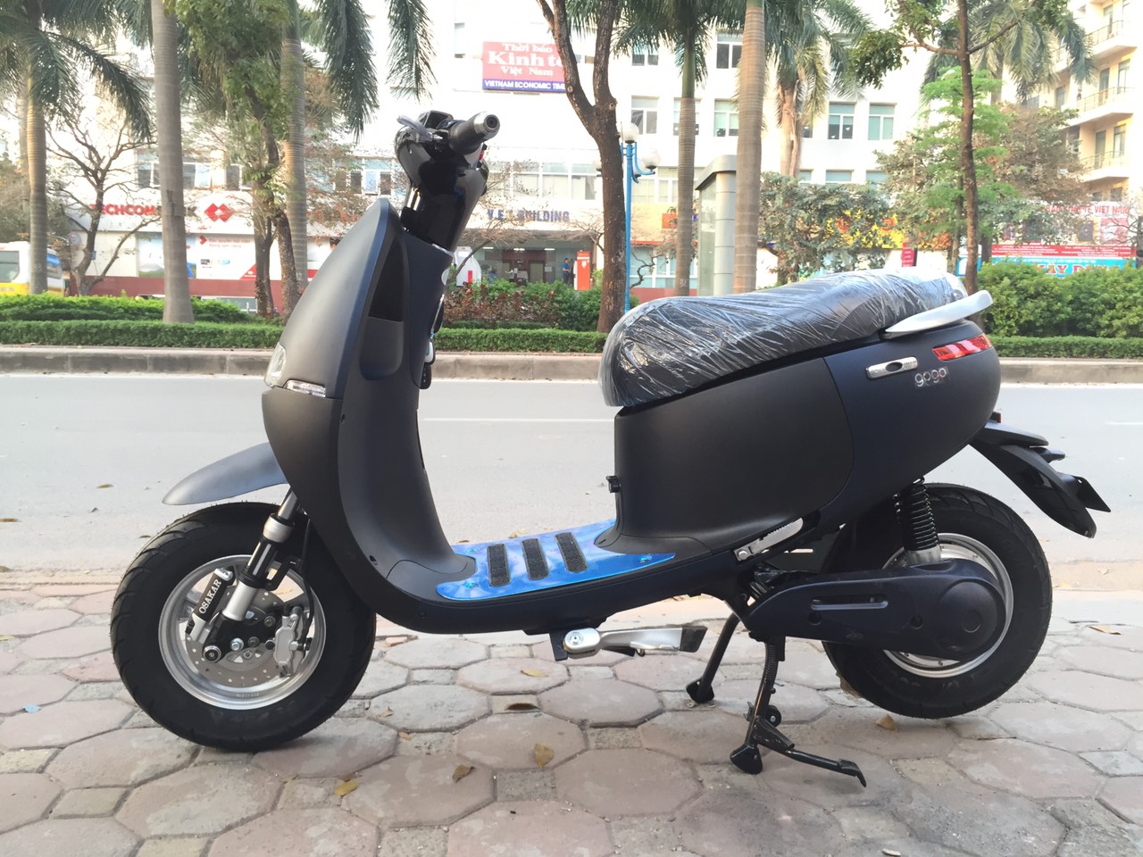 Xe máy điện Gogoro Luxury chính hãng DK Bike 2018