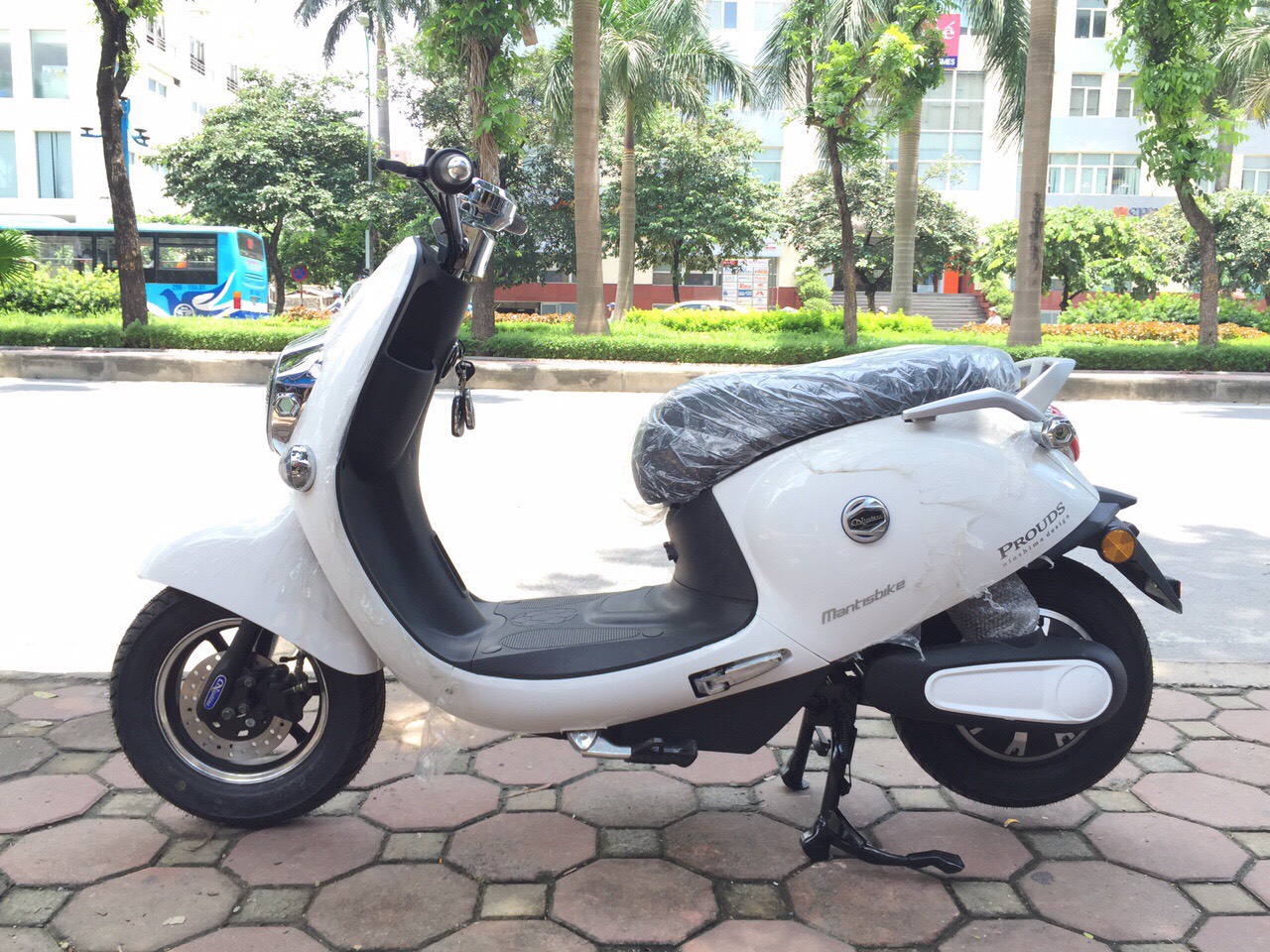 Xe máy điện Proud Aima nhập khẩu chính hãng 2017