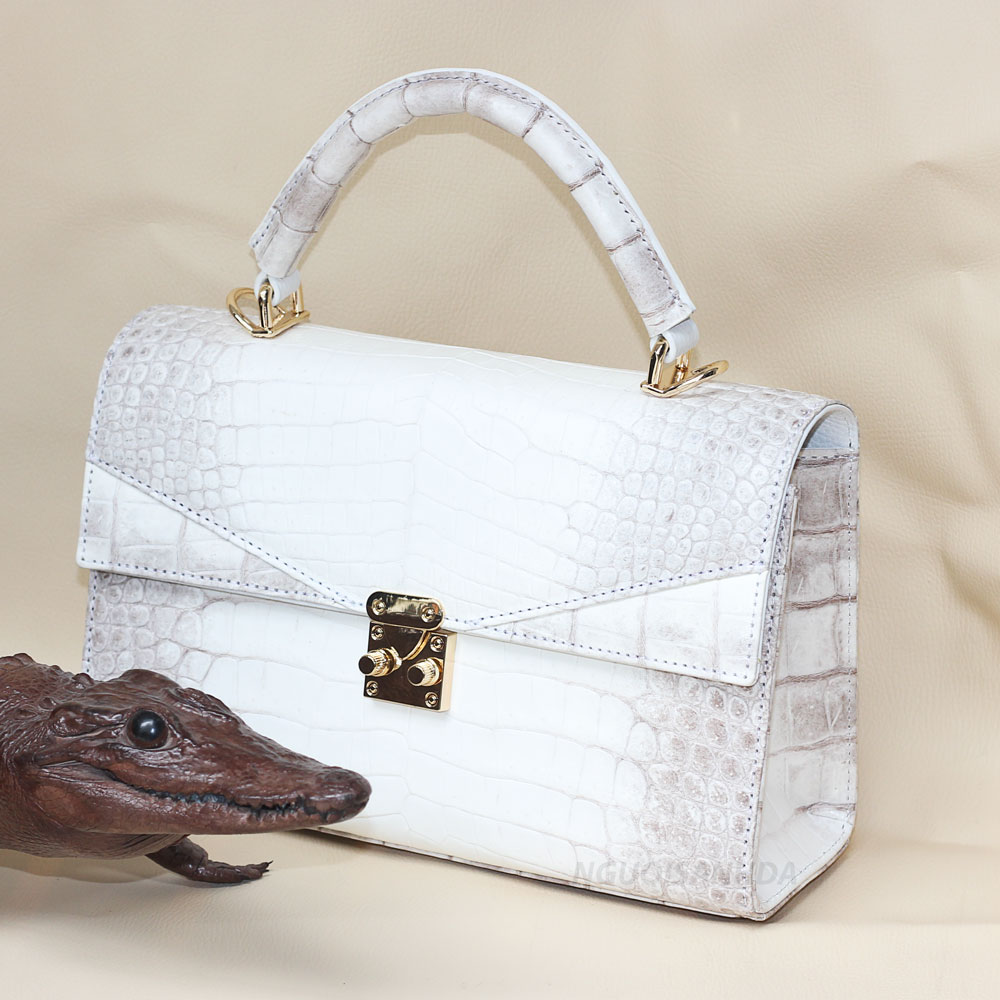 Túi xách da cá sấu màu bạch tạng