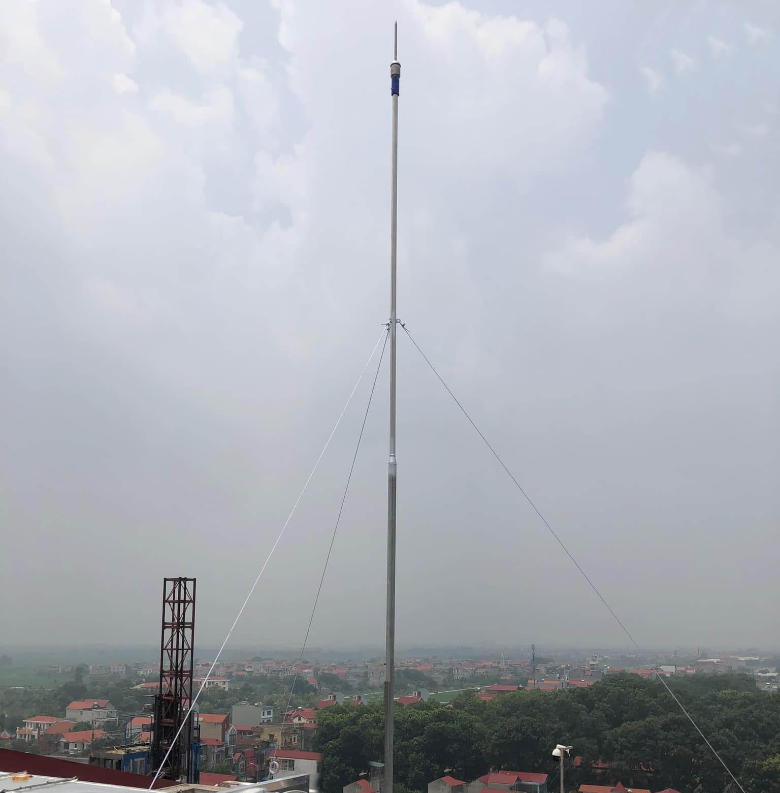 Lắp kim thu sét Nimbus 45