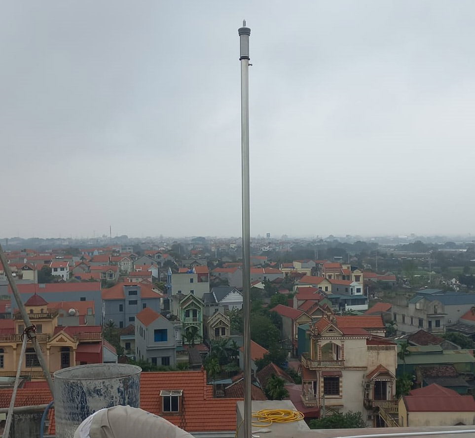 Lắp kim thu lôi OPR30