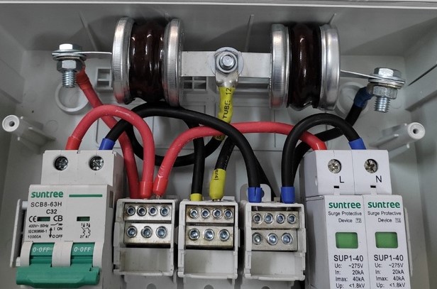 Lắp chống sét van hạ thế gz250
