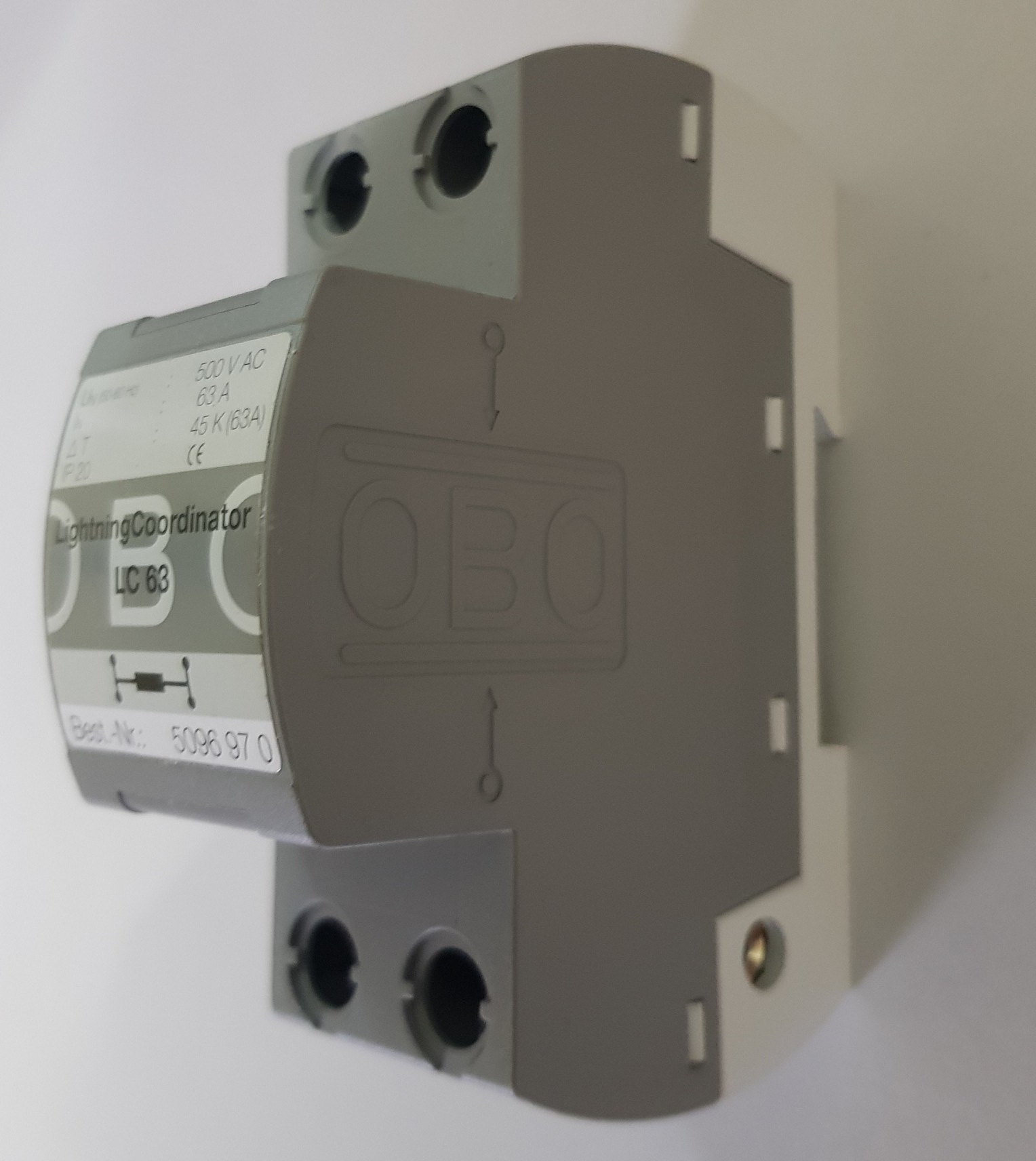 Thiết bị chống sét lan truyền đường nguồn OBO LC63 hãng obo nhập khẩu đức