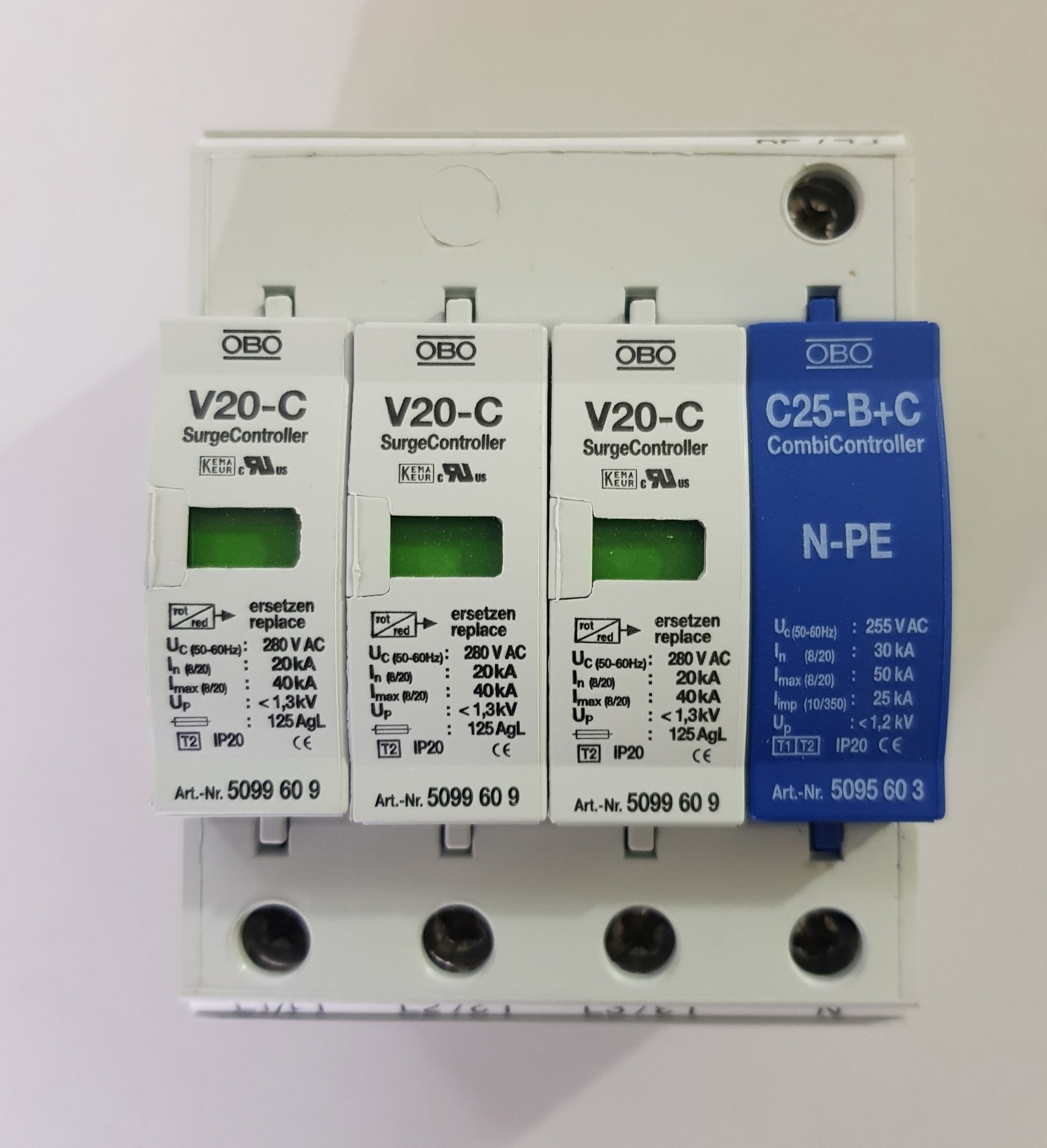 Thiết bị cắt lọc sét 4 pha V20 C 3 NPE 280 hãng obo đức