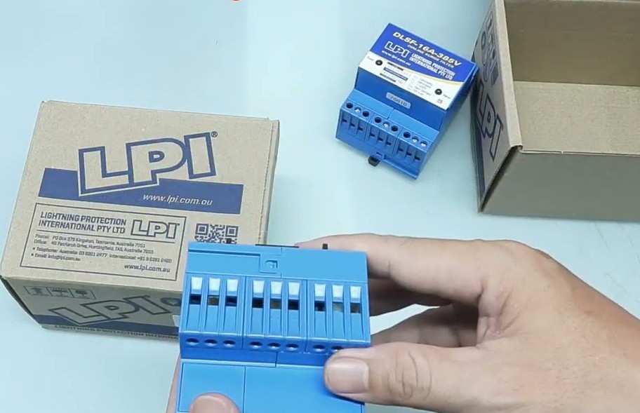 Thiết bị chống sét SPD LPI lắp tủ điện cho dự án