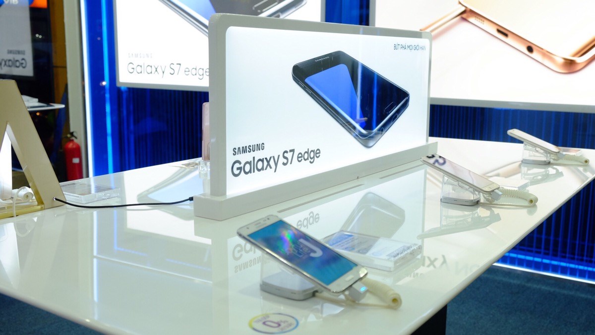 Thiết bị chống trộm Samsung 4 cổng và những con số mà bạn chưa biết ?