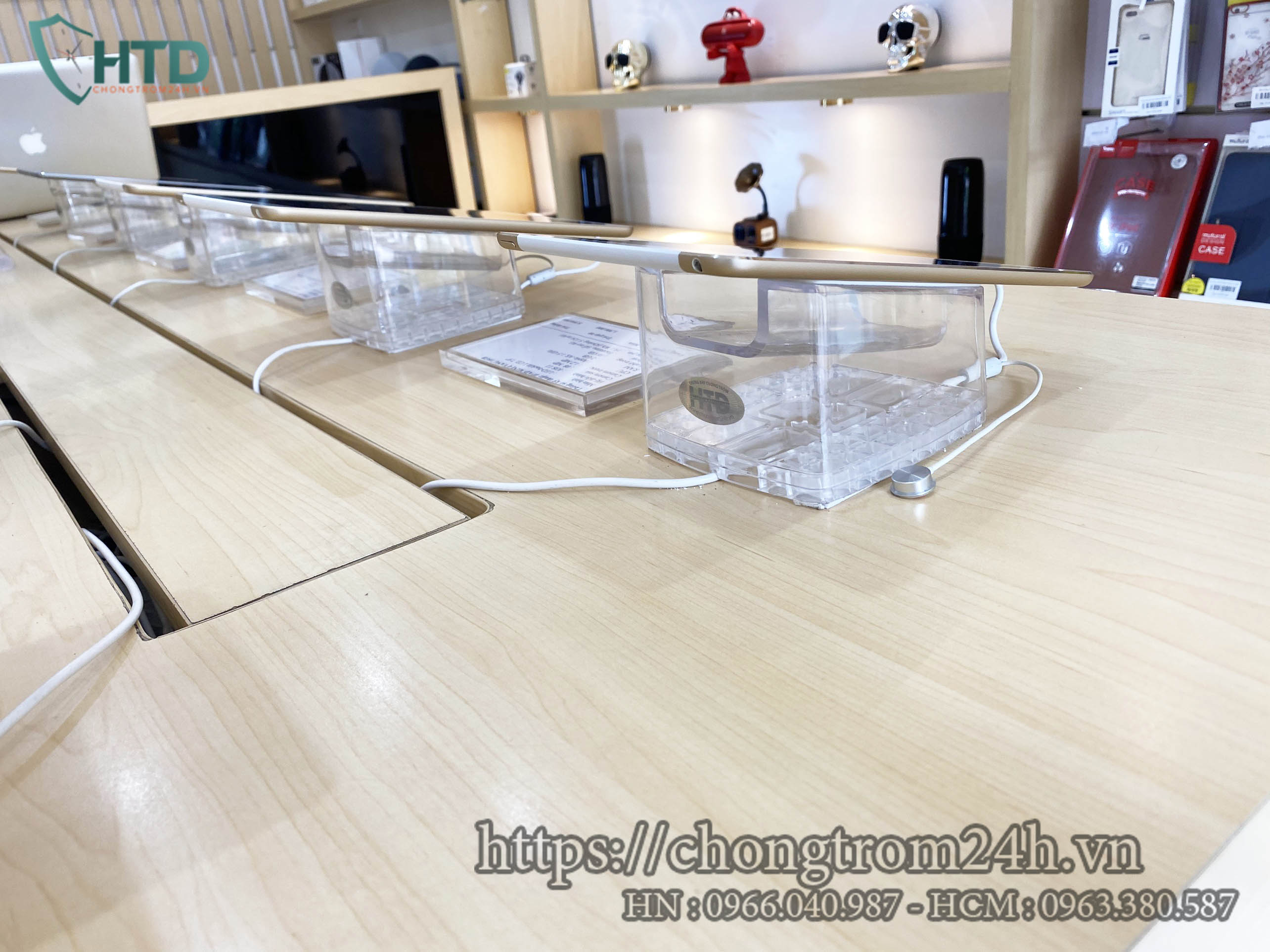 Điểm qua một vài chân đế trưng bày máy tính bảng cao cấp HTD