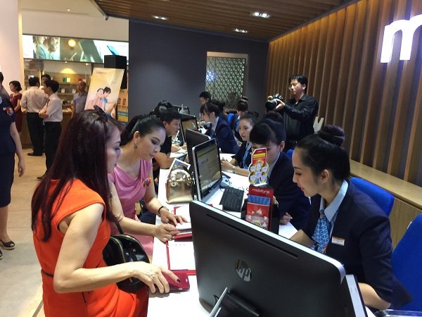 MobiFone khai trương cửa hàng bán lẻ