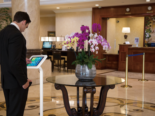 chống trộm máy tính bảng dạng đứng được sử dụng rộng dãi mà ít người biết