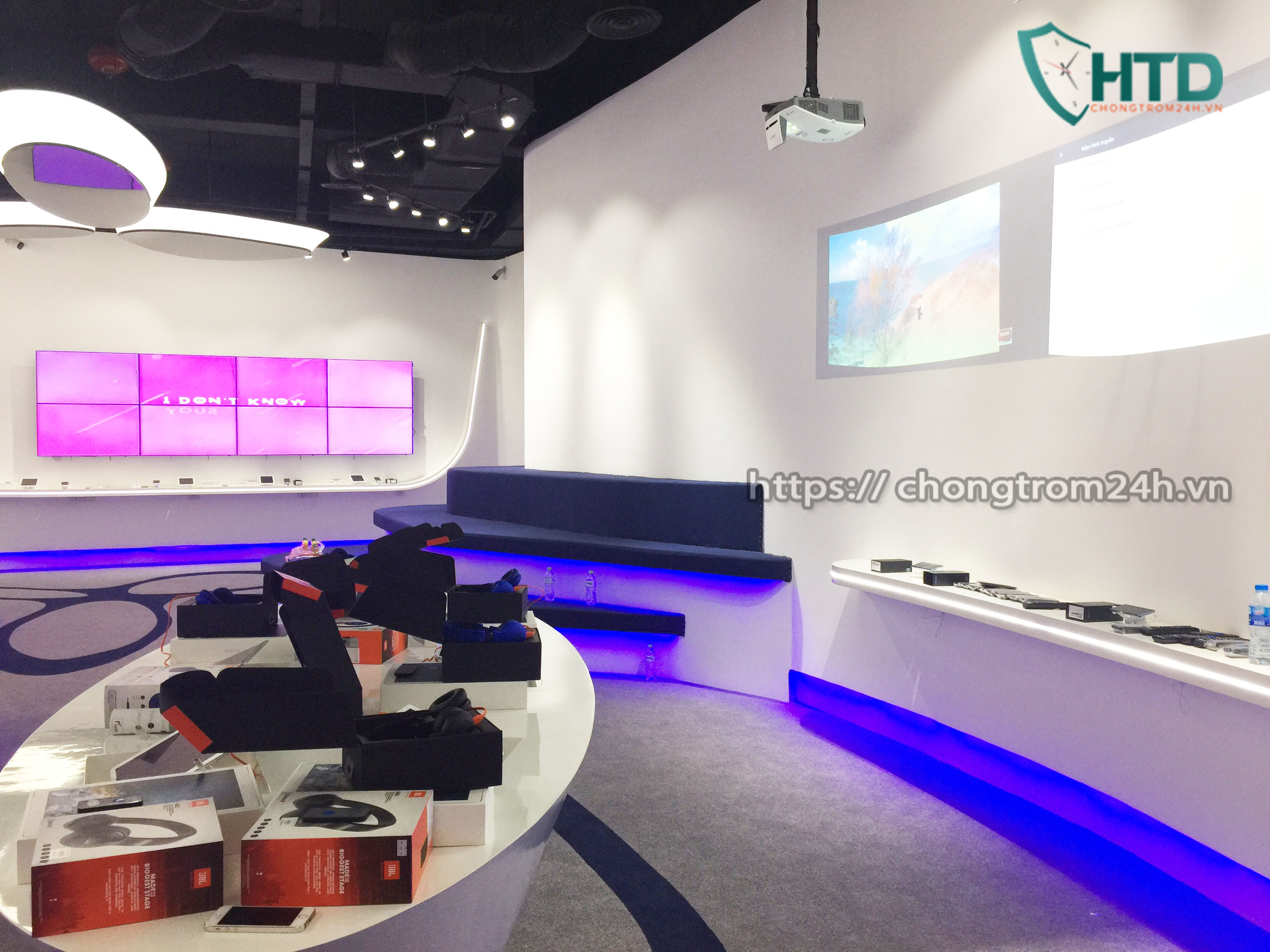 Chống trộm điện thoại tại nhà trải nghiệm 5G VNPT - 75 Đinh Tiên Hoàng