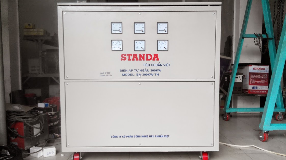 Ổn áp standa 250KVA NM (304V - 430V)