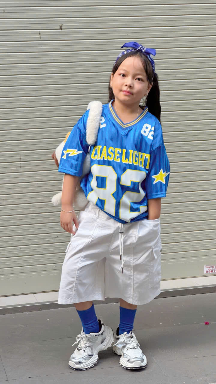 Áo thun bé trai form rộng oversize hot trend