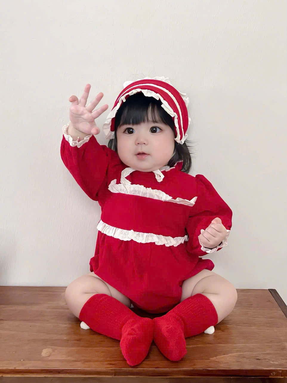 Body đỏ Noel cho bé gái sơ sinh