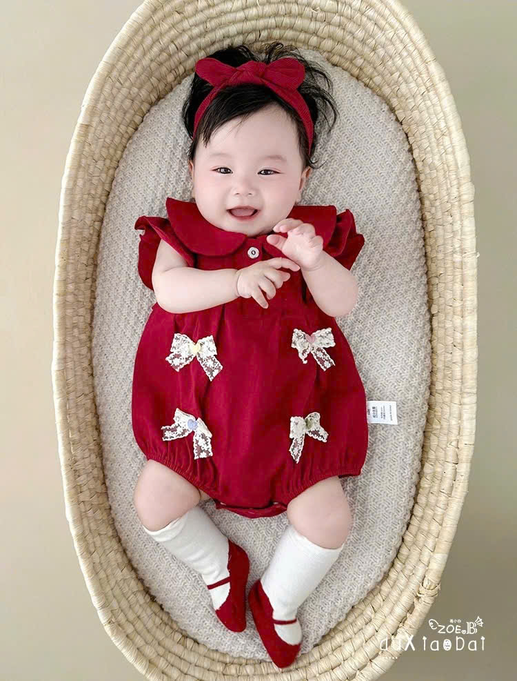 Body đỏ Noel cho bé gái sơ sinh