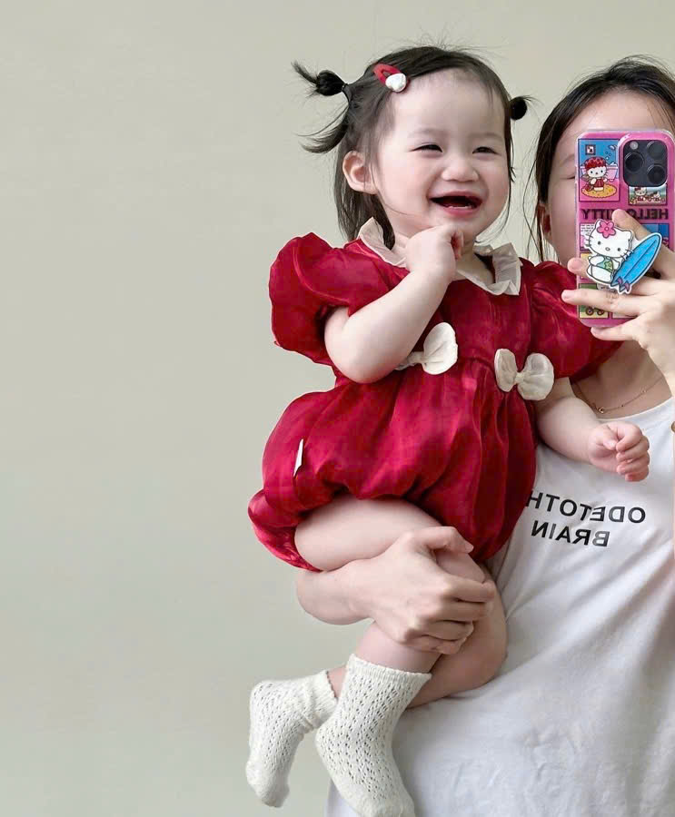 Body đỏ Noel cho bé gái sơ sinh
