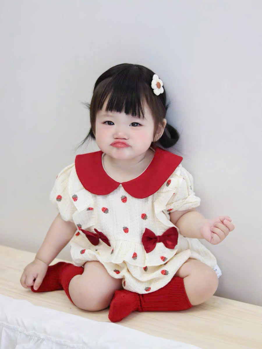 Body đỏ Noel cho bé gái sơ sinh