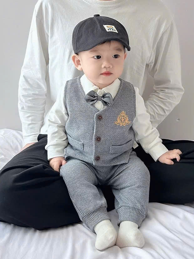 Đồ cho bé trai sơ sinh đầy tháng, thôi nôi