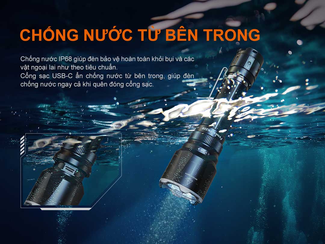 Đèn chống nước IP68 và chống nước từ bên trong kể cả khi người dùng quên đóng cống sạc