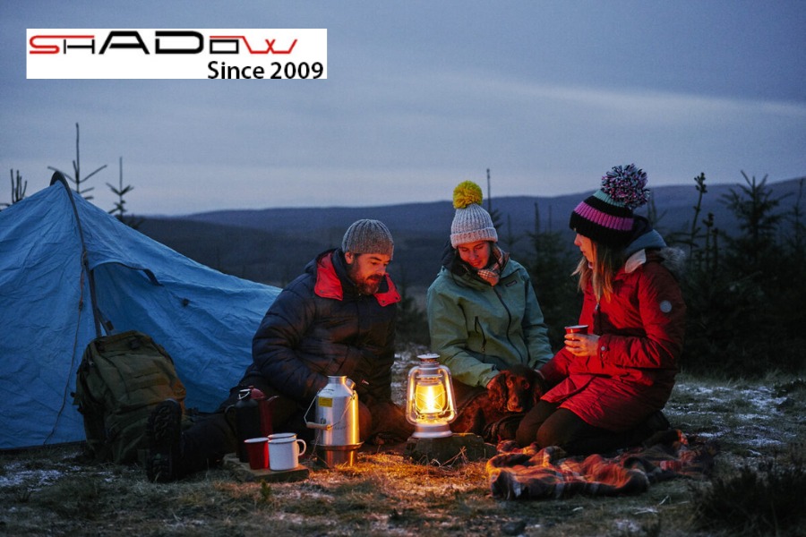 Quần áo leo núi cần được lưu ý về chất liệu