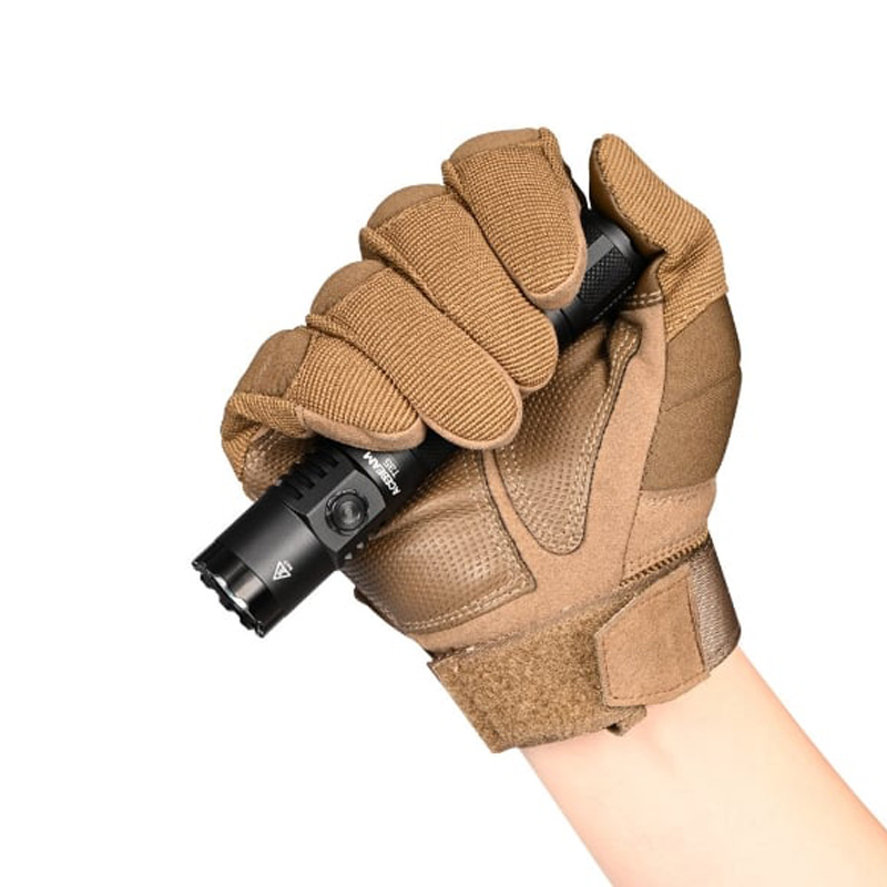 Đèn pin ACEBEAM T35 sáng 1900 lumens chiếu xa 380m pin 18650 2600mAh sạc USB C