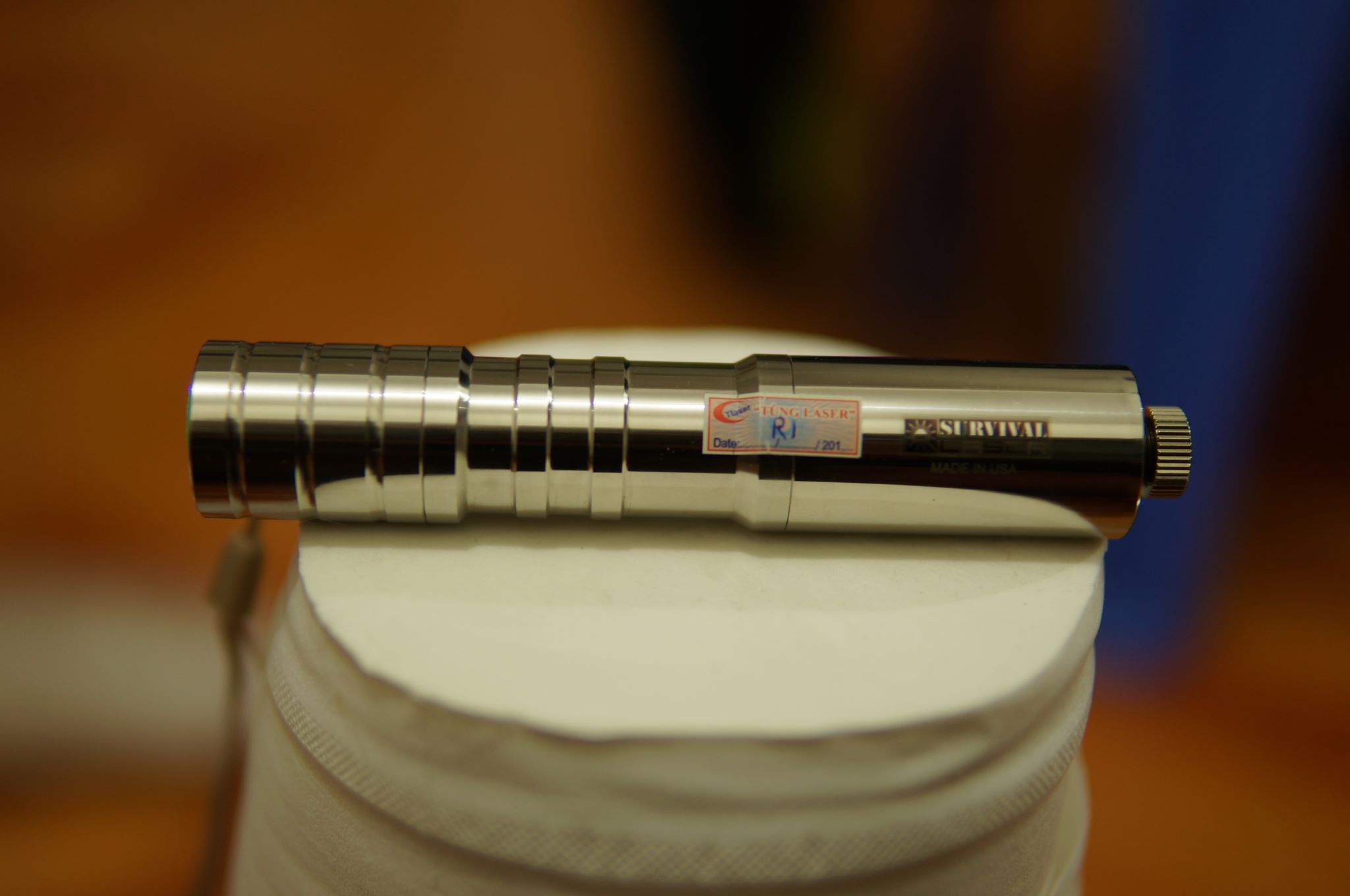 Đèn Laser Blue công suất 3W tia màu xanh dương kèm pin sạc