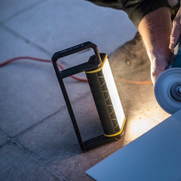 Đèn pha LEDLENSER AF4R Work Floodlight độ sáng 2000 Lumens