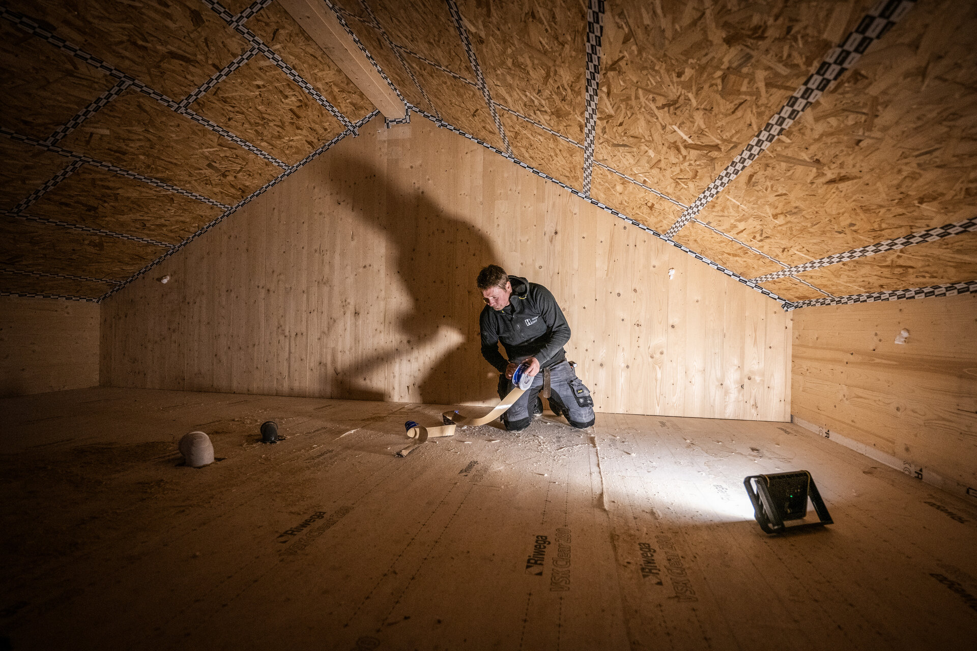 Đèn pha LEDLENSER AF8R Work Floodlight độ sáng 4000 Lumens