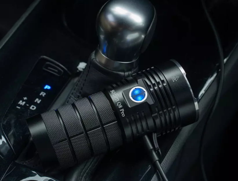 Đèn pin siêu sáng SOFIRN Q8 PRO Cree XHP50.2 độ sáng 11000 lumen