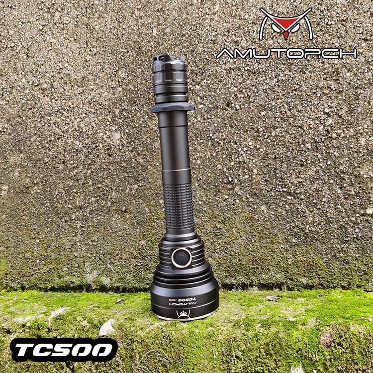 Đèn pin chiếu xa AMUTORCH TC500 sáng 2200 lumen chiếu xa 775m LED SST40  pin 21700 dock sạc rời kèm theo