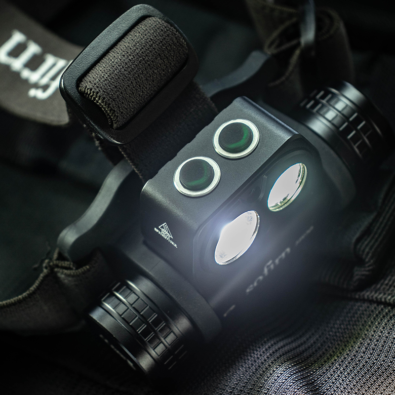 Đèn pin đội đầu SOFIRN HS20 sáng 2700 lumen chiếu xa 136m LED XHP50.2 và LH351D 90 CRI pin 18650