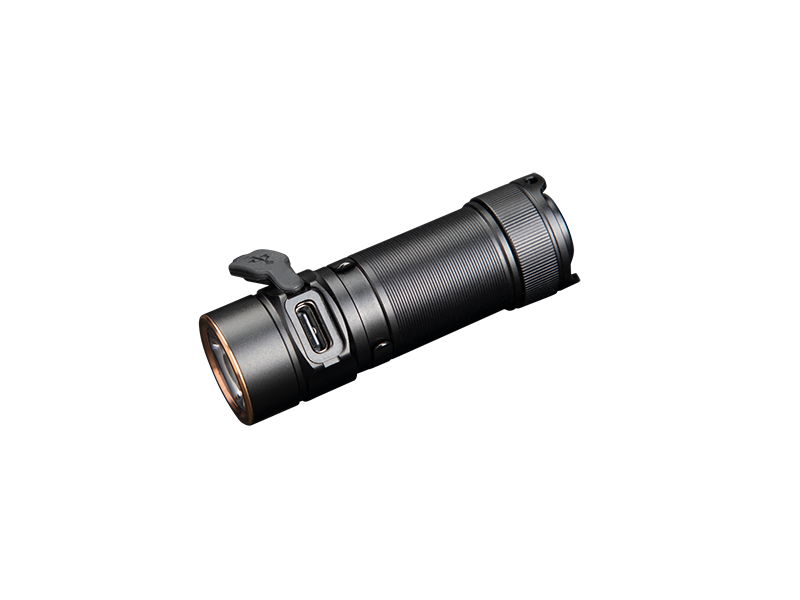 Đèn pin FENIX E18R V2.0 độ sáng 1200 lumen chiếu xa 146m