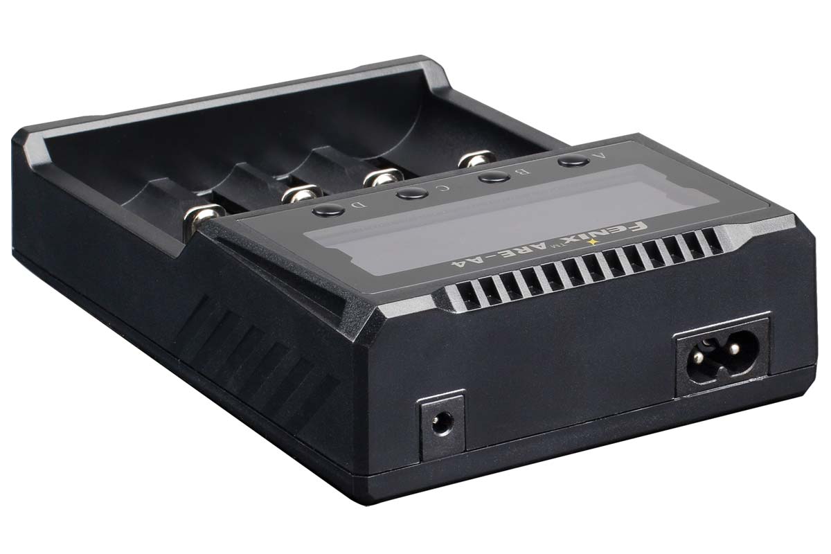 Sạc pin 4 kênh cao cấp đa năng Fenix ARE-A4