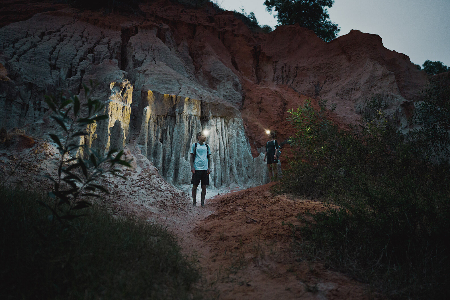 Đèn đội đầu LEDLENSER HF6R Signature độ sáng 1000 Lumens chiếu xa 170m