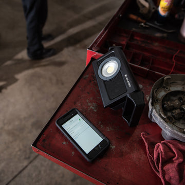 Đèn pin công nghiệp LEDLENSER IF4R độ sáng 2500 lumen sử dụng 2 pin 21700 USB-C Powerbank kiêm loa bluetooth