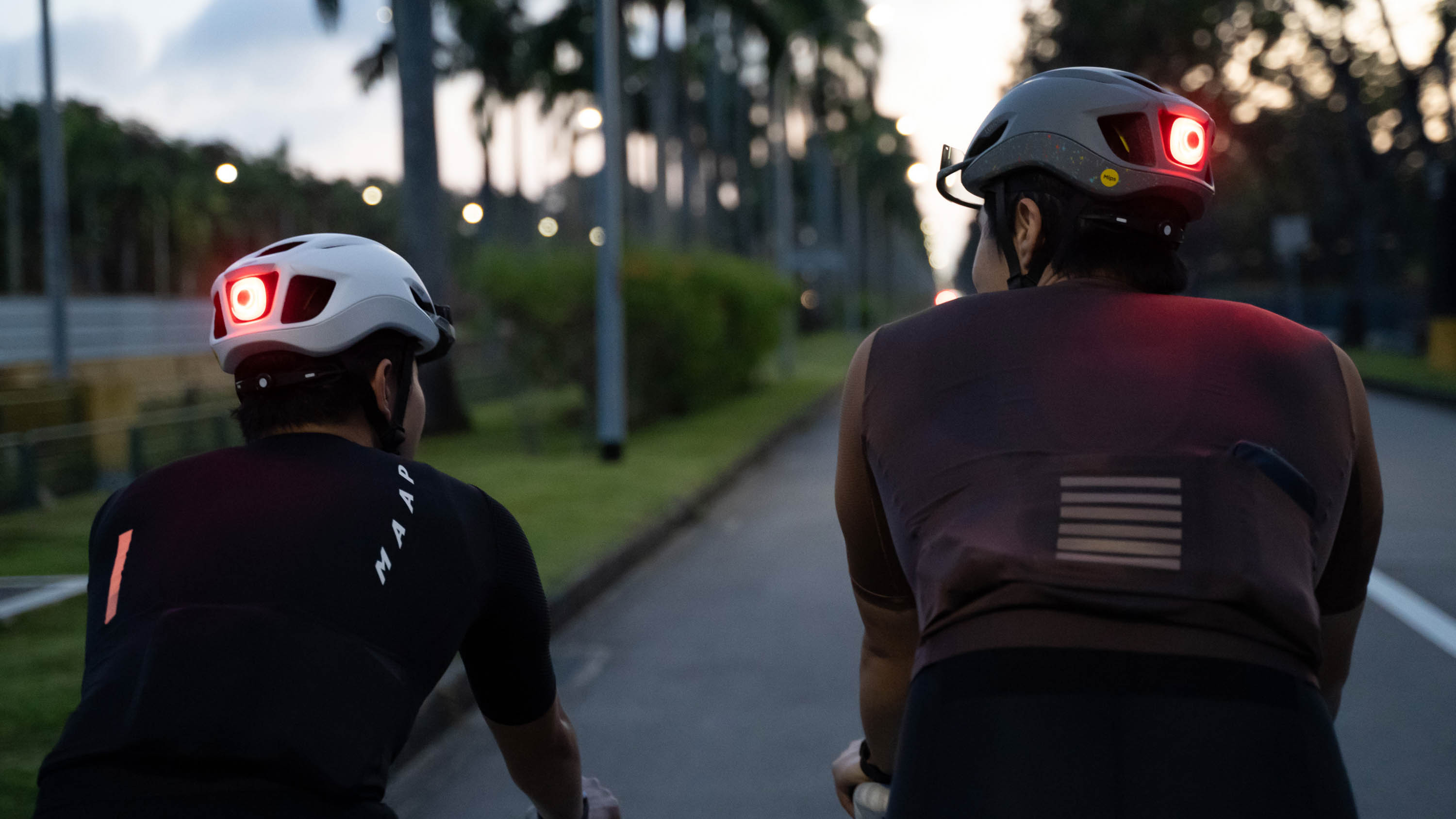 Mũ bảo hiểm LUMOS ULTRA AERO GT