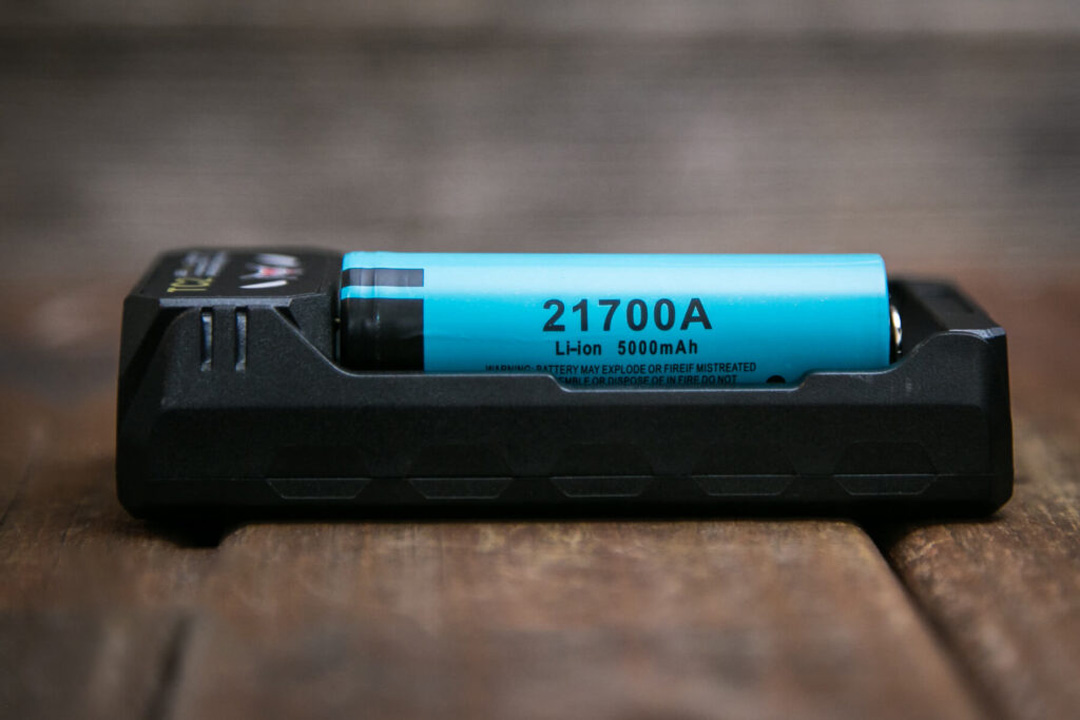 Pin sạc Amutorch NCR 21700 5000mAh