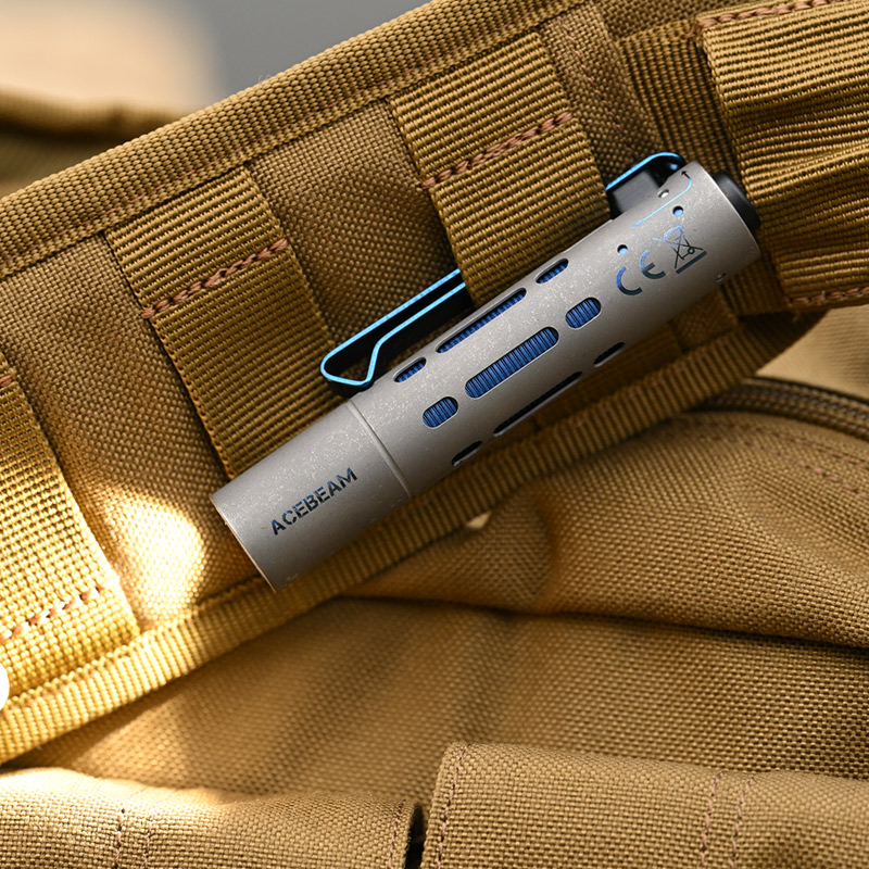 Đèn pin ACEBEAM RIDER RX TITANIUM độ sáng 650 lumen chiếu xa 96m