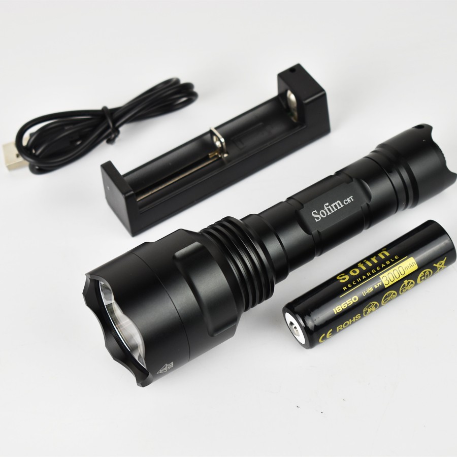 Đèn pin SOFIRN C8T độ sáng 1310 lumen chiếu xa 500m pin 18650 (pin sạc kèm theo)