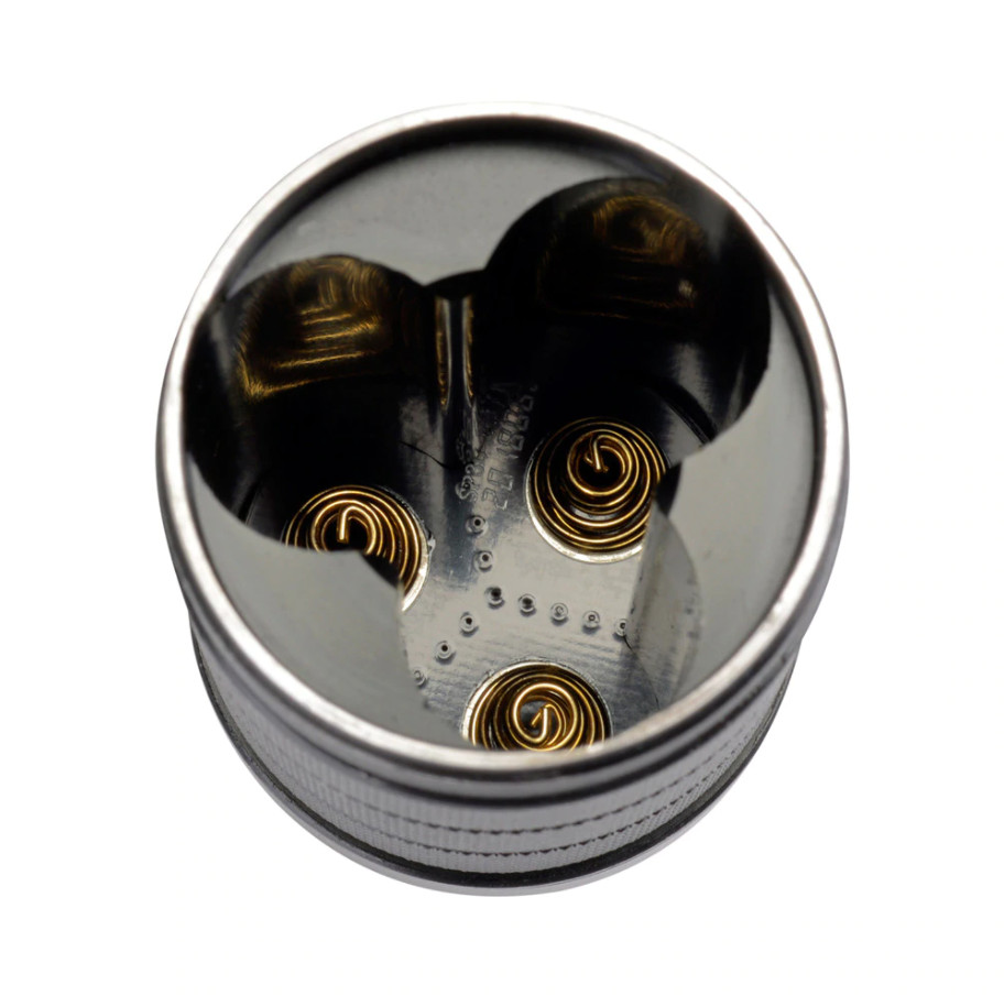 Đèn pin siêu sáng SOFIRN SP36 PRO sáng 8000 lumen chiếu xa 450m cổng sạc Type-C sử dụng 3 pin 18650 (kèm theo)