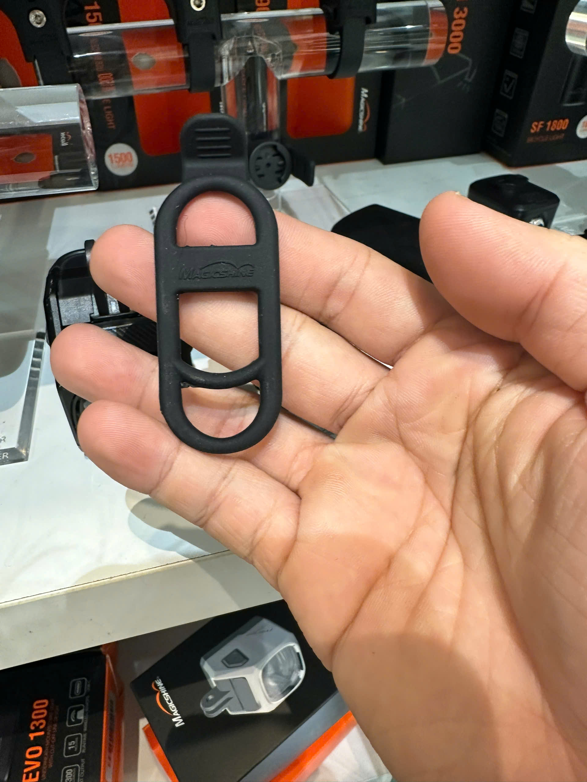 Đai cài đèn silicon MAGICSHINE