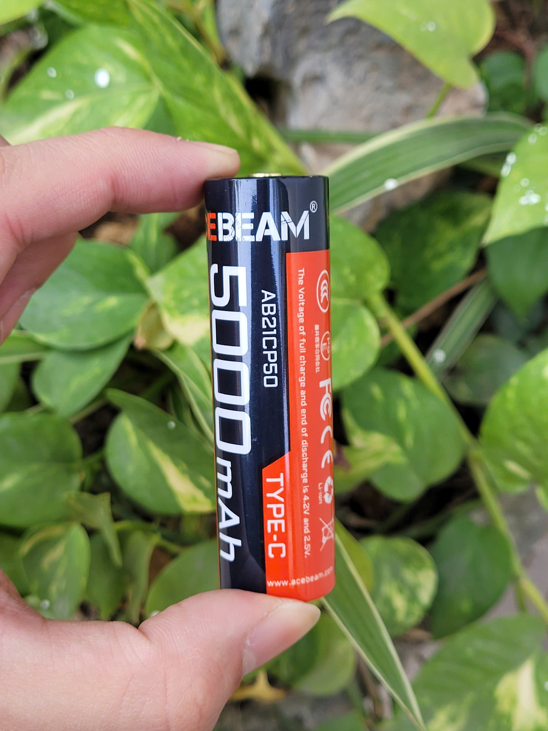 Pin sạc ACEBEAM 21700 5000mAh dòng xả 15A sạc USB