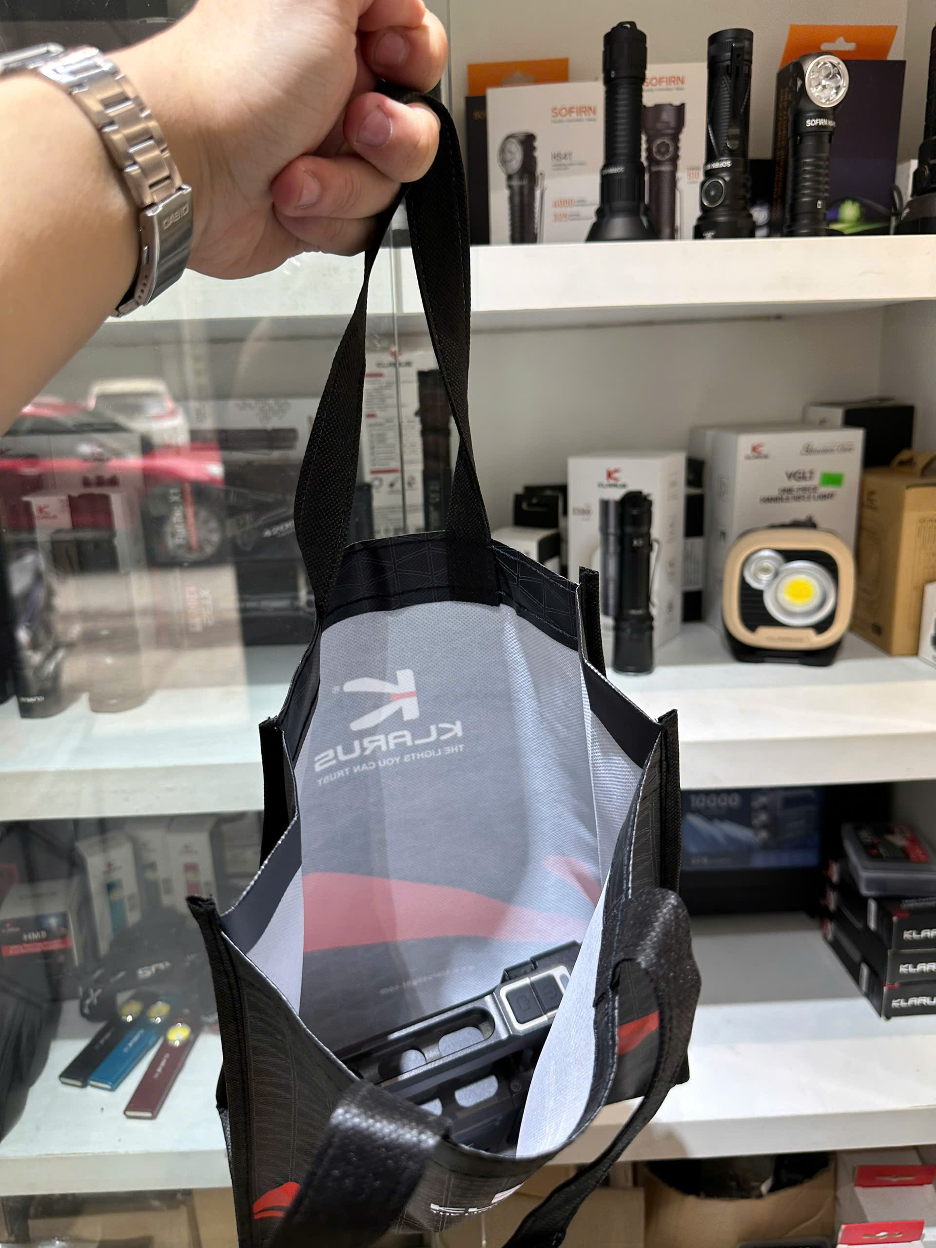 (HÀNG TẶNG KHÔNG BÁN) Túi vải Klarus