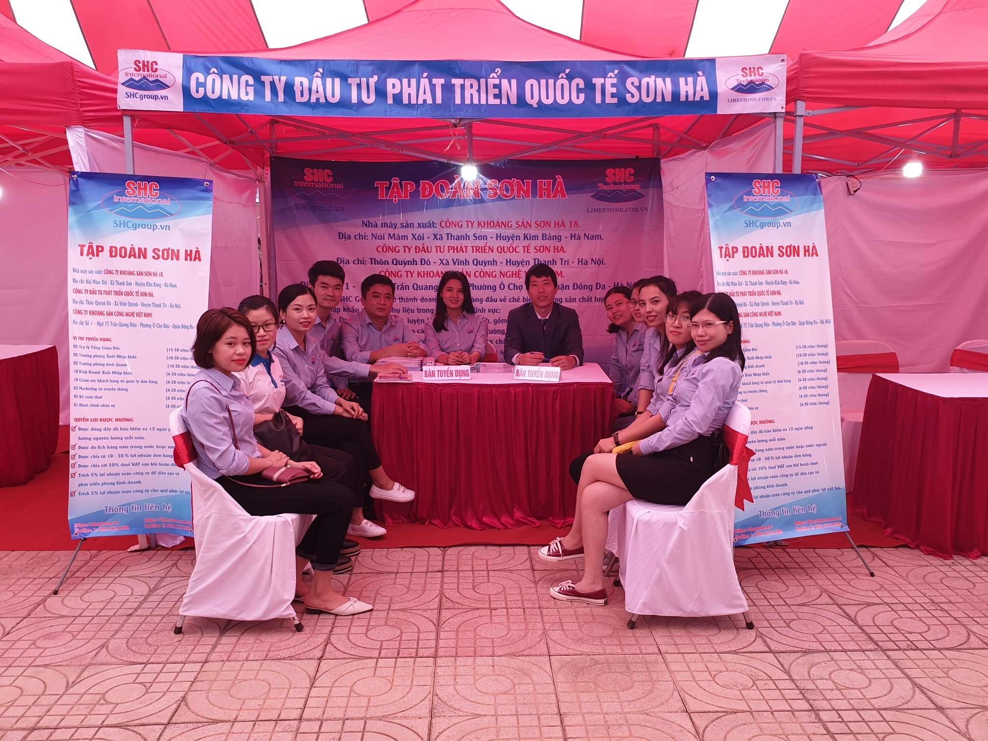 Job Festival 2019: Ngày hội tuyển dụng tại gian hàng SHC group