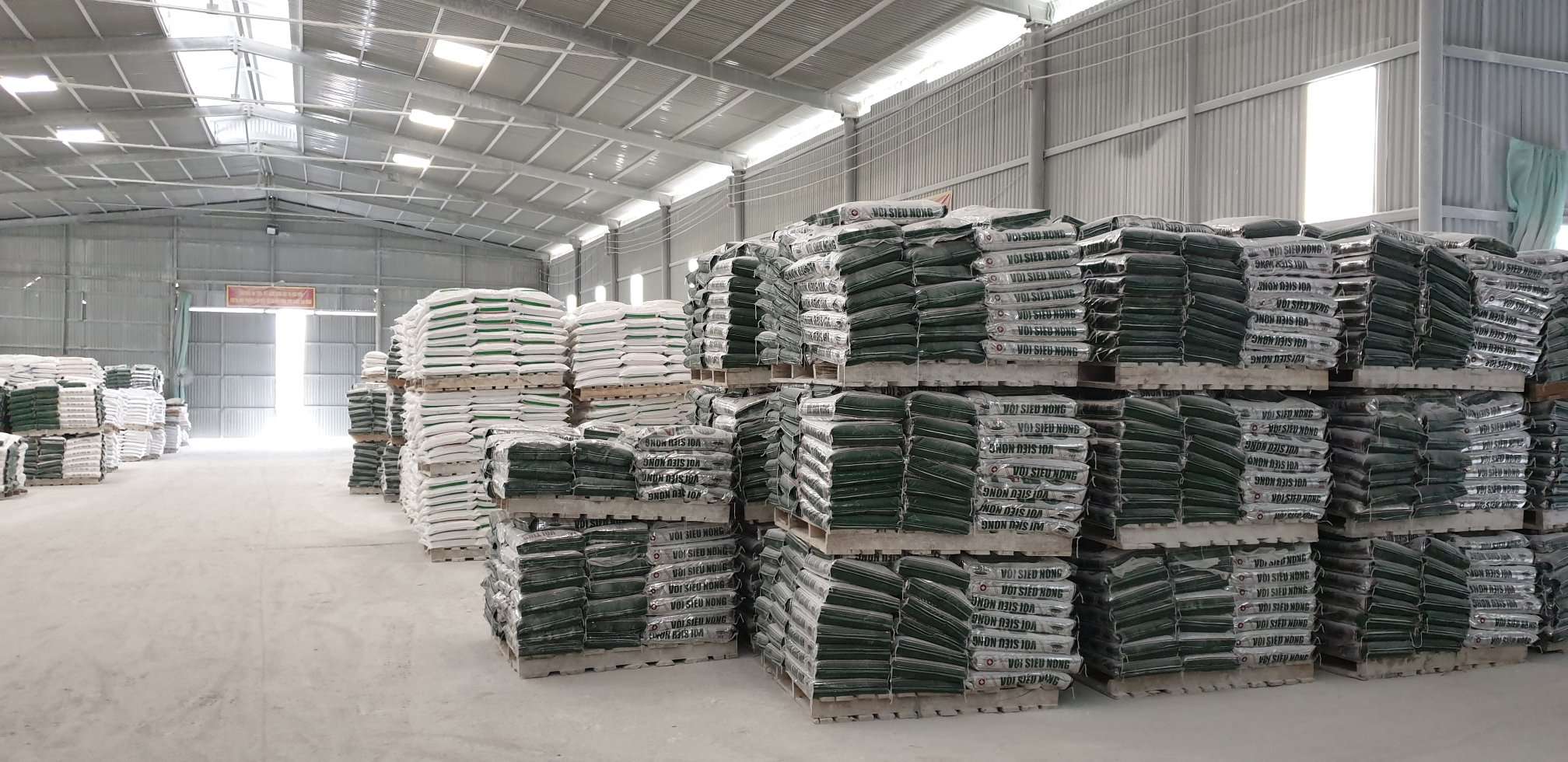 NHÀ CUNG CẤP VÔI CỤC SỐ LƯỢNG LỚN TRÊN THỊ TRƯỜNG TOÀN QUỐC