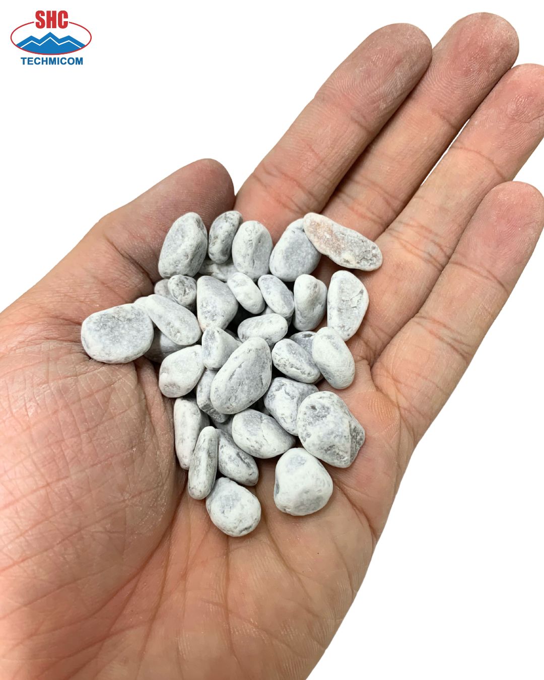 GRAY PEBBLE STONE