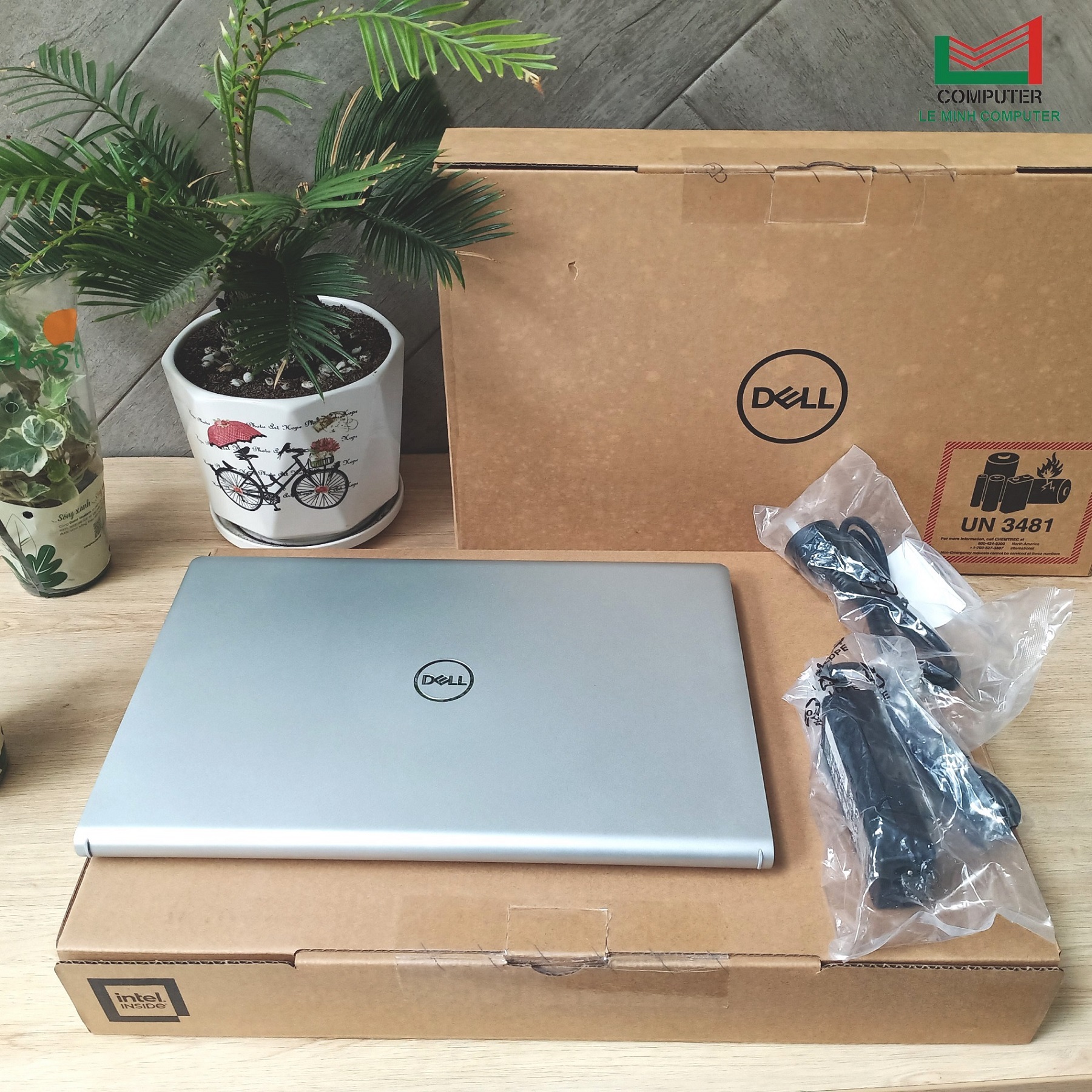 Laptop New Dell Inspiron 3511 - Core i5-1135G7/ RAM 16GB/ SSD 512GB/ 15.6