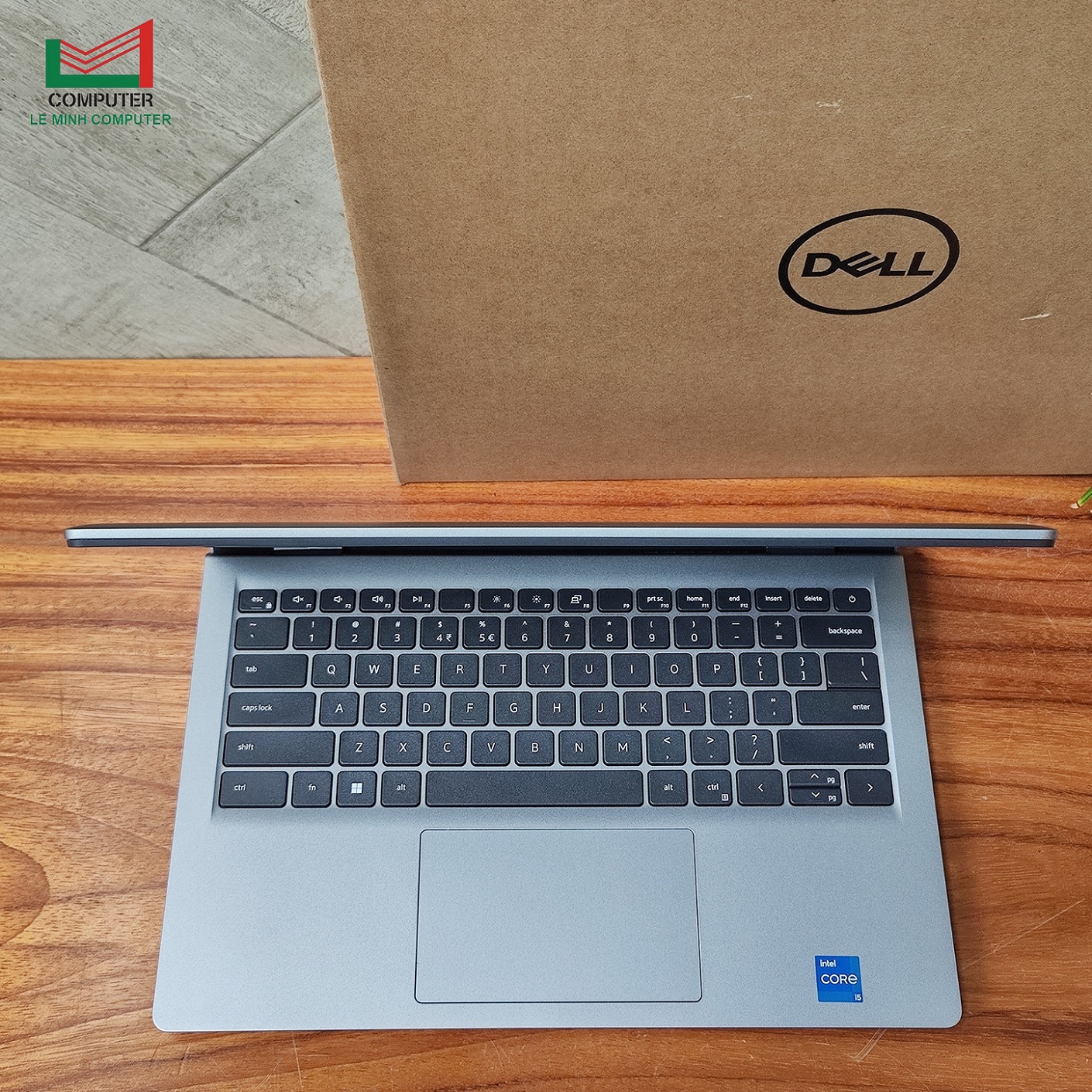 LAPTOP NEW DELL VOSTRO 3420 - CORE I5 1235U/ RAM 8GB/ SSD 512GB M2 NVME /14.0