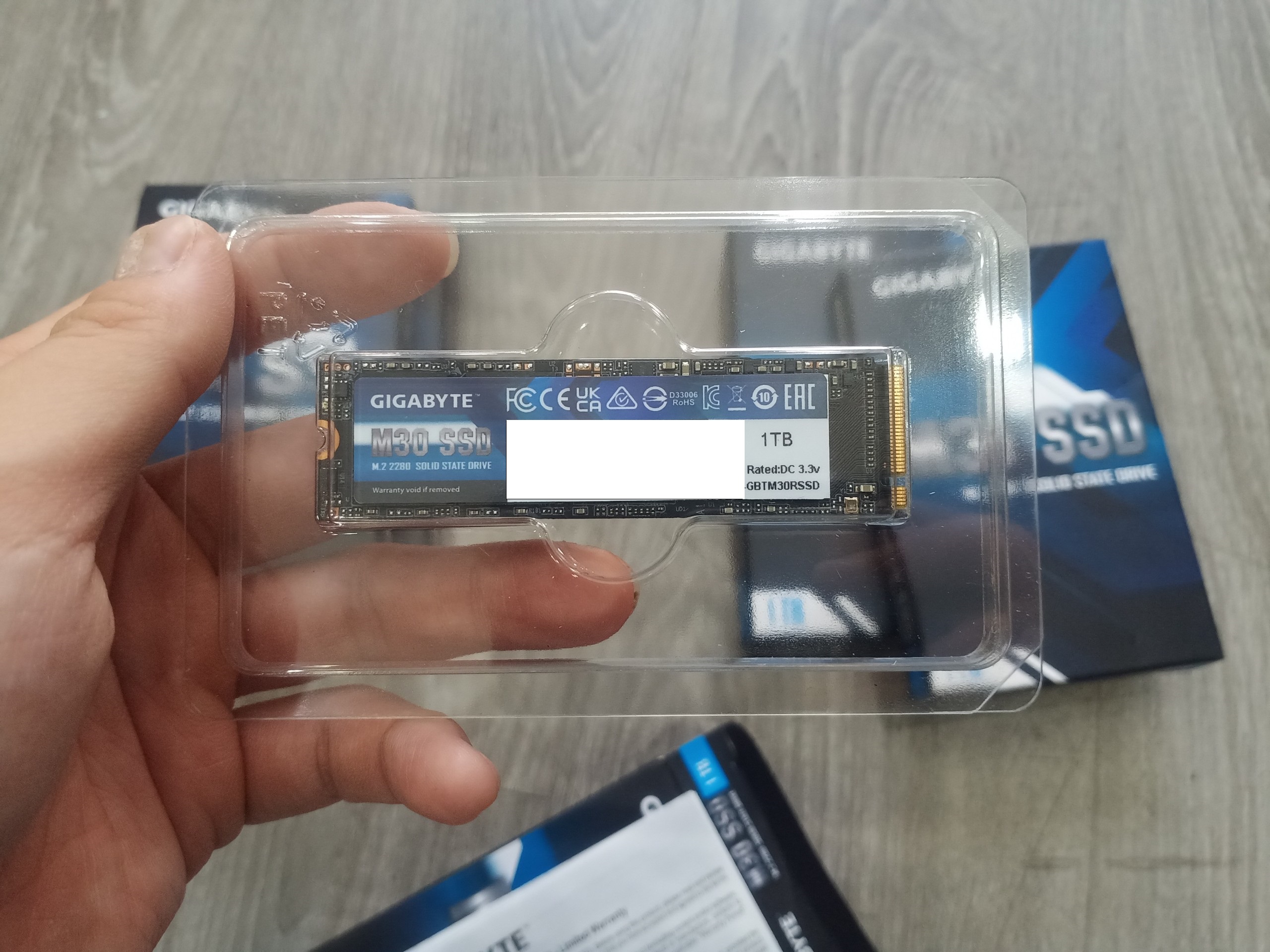 Ổ cứng SSD 1TB M.2 NVMe Gen3x4 GIGABYTE M30 GGP-GM301TB-G Tốc độ 3500mb/s Chính Hãng